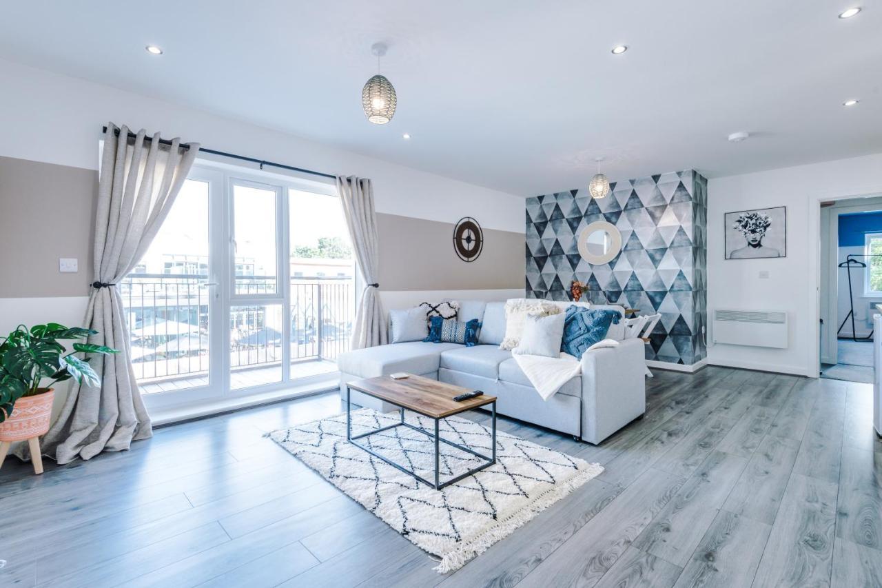 Stunning 2 Bed Apt By Greenstay Serviced Accommodation - Located In Formby Village - Perfect For Short & Long Stays - Couples, Friends & Families & Business Travellers All Welcome - Dog Friendly - 7 Eksteriør bilde